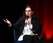Why Bari Weiss Is Hiring British Journalists for CBS News