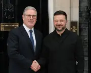 Zelenskyy Meets UK, French, German Leaders in London Amid Strikes on Russia