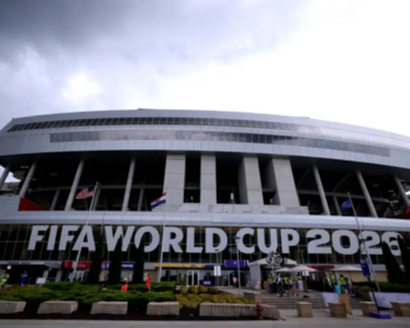 Colombia edge Ghana 2-1 to reach World Cup quarter-finals