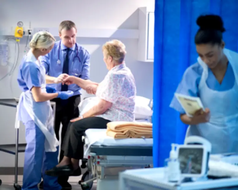 Consultant Doctors in England Vote to Strike Over Pay and Working Week