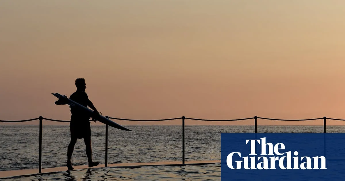 Christmas Day weather: Melbourne faces coldest since 2006, Perth swelters at 41C