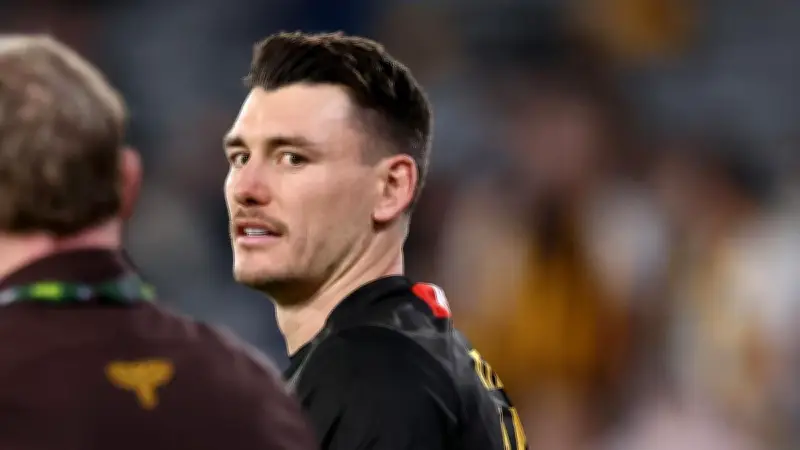 Hawks defender Battle out after appendix surgery