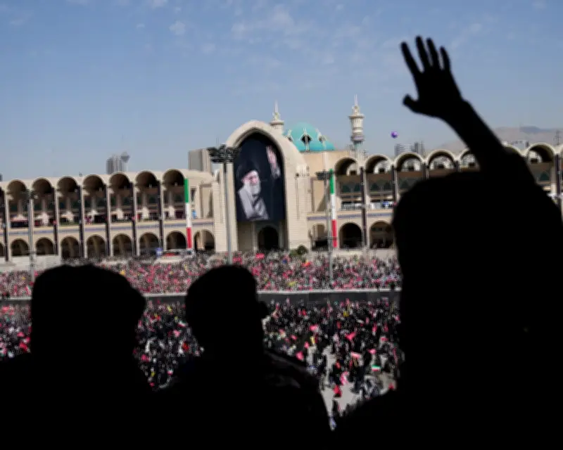 Mourners Gather for Six-Day Funeral of Iran's Ali Khamenei