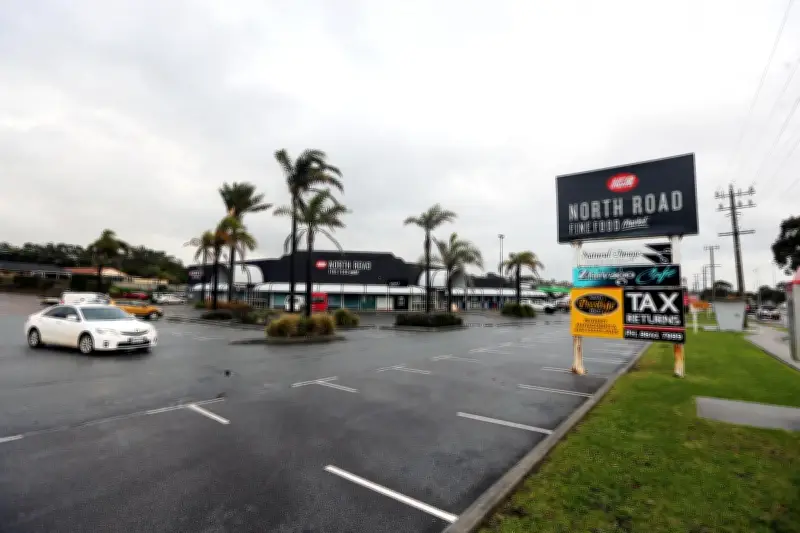 North Road Shopping Centre Sold to Tony Galati, Spudshed Incoming
