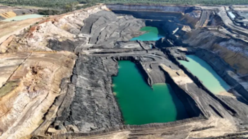 Queenslanders may pay for mine cleanup under LNP review