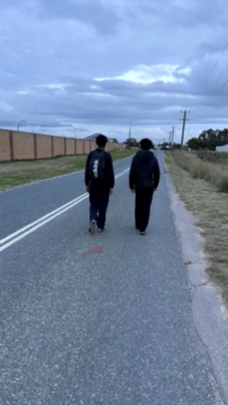Residents demand footpath on dangerous Holmes Street in Southern River
