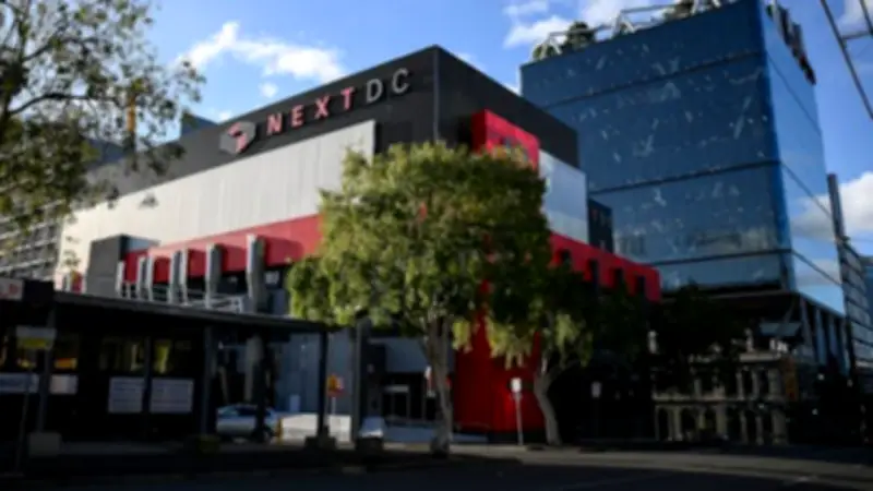 Should Australia Pause Building New Data Centres? Experts Weigh In