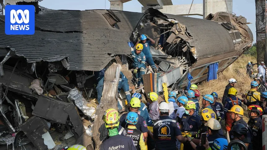 Crane Collapse on Thai Train Kills 32, Injures Dozens