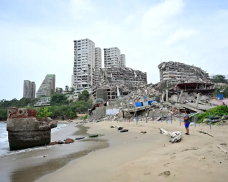 Venezuela Earthquake Response Defended as Death Toll Expected to Rise