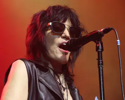 Joan Jett and the Blackhearts review – rip-roaring rock history with a misstep