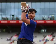 England Crush India by 48 Runs in Second T20 International