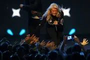 Lauren Bennett, Singer and Musician, Dies at 36