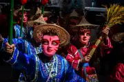 Photos of the Day: Taoist Festival, Giant Rabbit, and Global Events