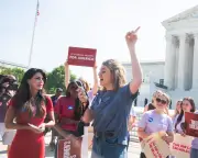 Rightwing Gen Z Women Could Reshape Supreme Court