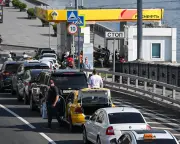 Russia Fuel Shortages Worsen: Cities Feel the Pinch