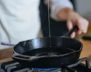 US cooking oil market shrinks as Ice pressures hit Latino households